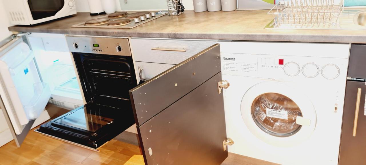 Exquisite One Bedroom Apartment In The Heart Of Sheffield City Centre エクステリア 写真